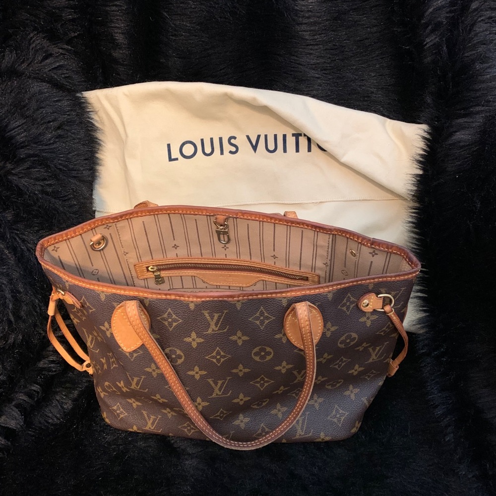 Louis Vuitton Neverfull PM